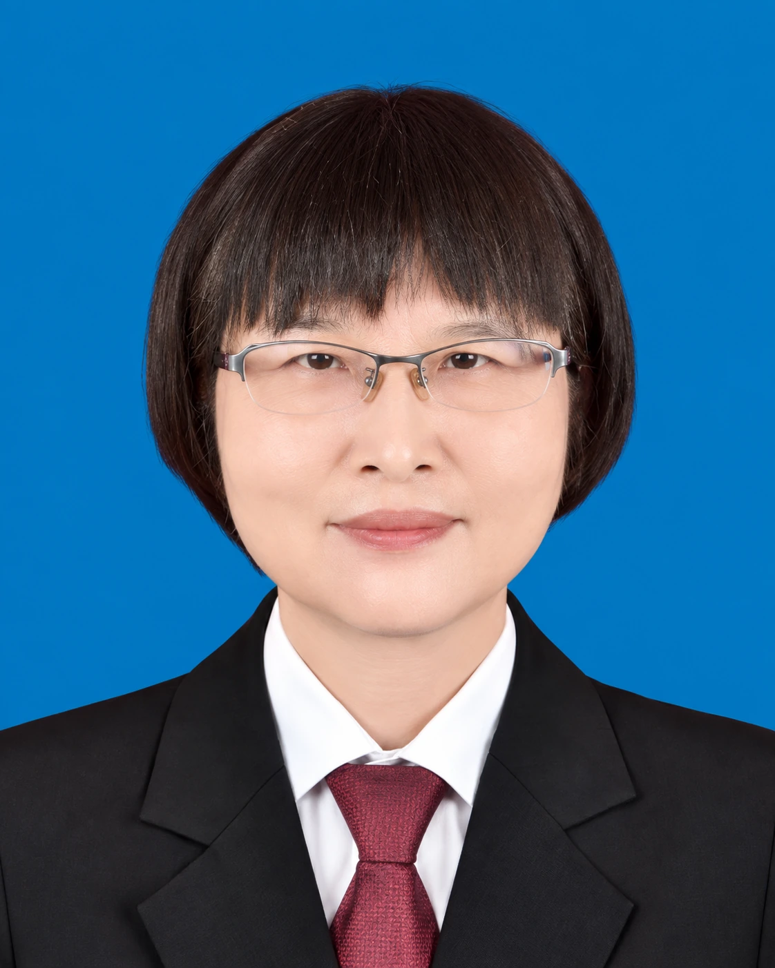 曹艳敏教授证件照